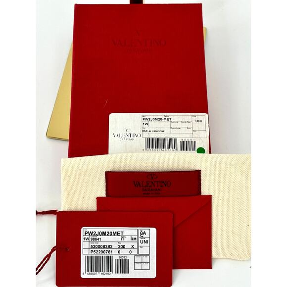 VALENTINO GARAVANI 8-Piece Goldtone Live Life Ring Set New in Box - Picture 11 of 12